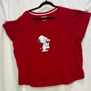 Peanuts Red Snoopy Heart Sleep Top